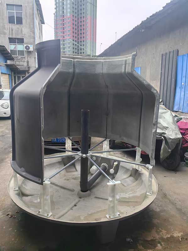 绵阳60T 玻璃钢冷却塔整塔发货